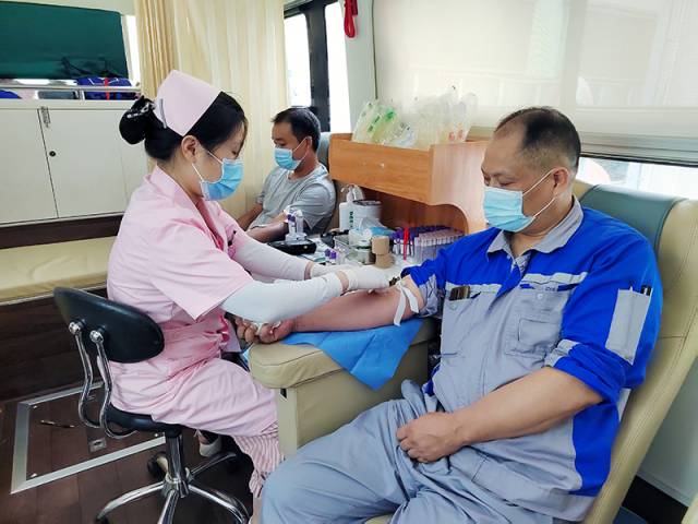 Yuanchen Technology responde activamente al llamado para participar en actividades de donación de sangre
